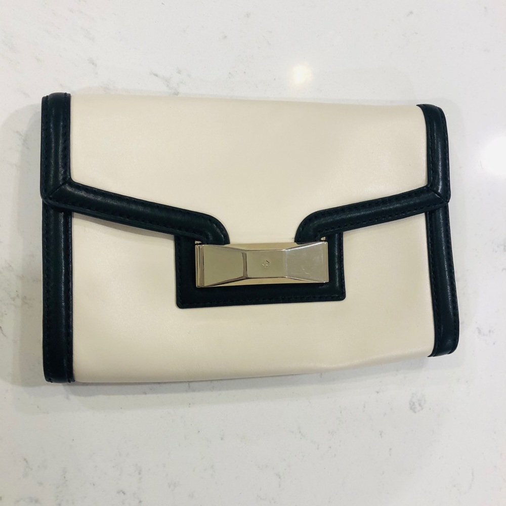 Kate Spade Carroll Park Adelaide clutch
